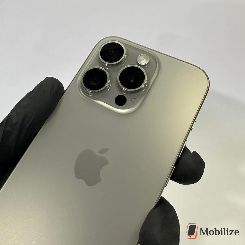 iPhone 15 Pro Blue Titanium