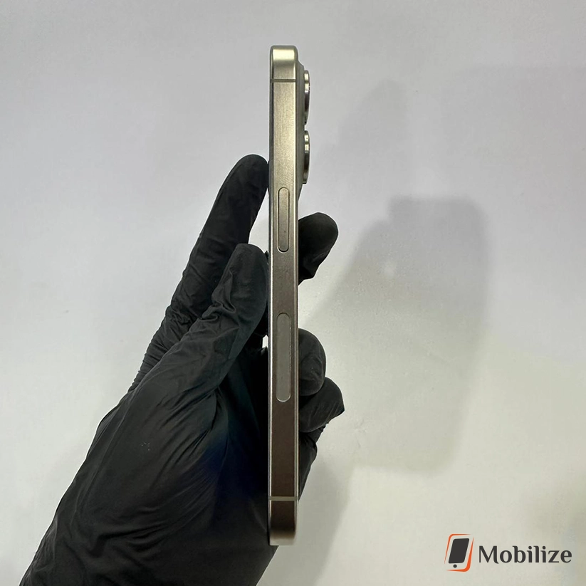 iPhone 15 Pro Blue Titanium