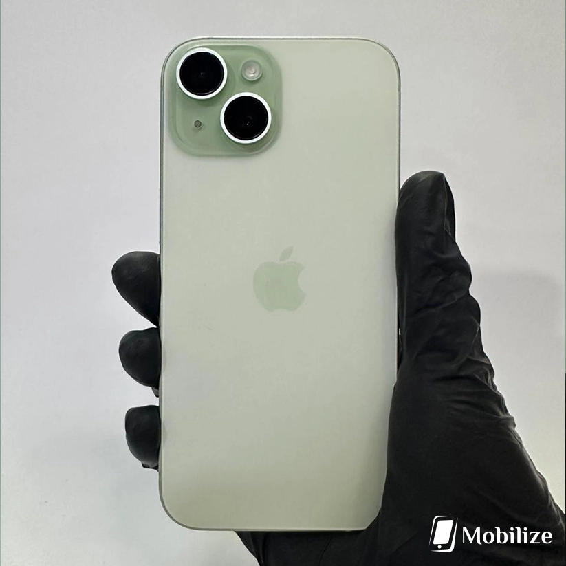 iPhone 15 Yellow