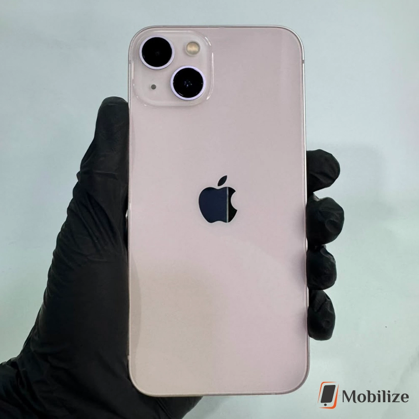 iPhone 13 Silver