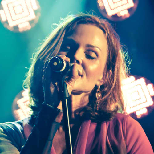 Belinda Carlisle at Sheffield City Hall Oval Hall