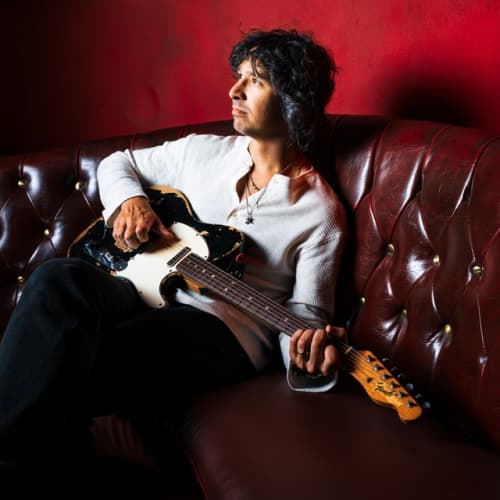 Davy Knowles at Sidney & Matilda