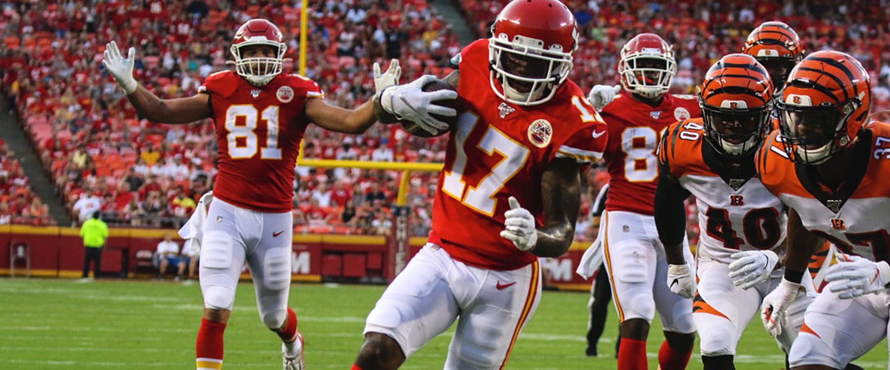 Chiefs training camp practice notes: Mecole Hardman is making the case -  Arrowhead Pride