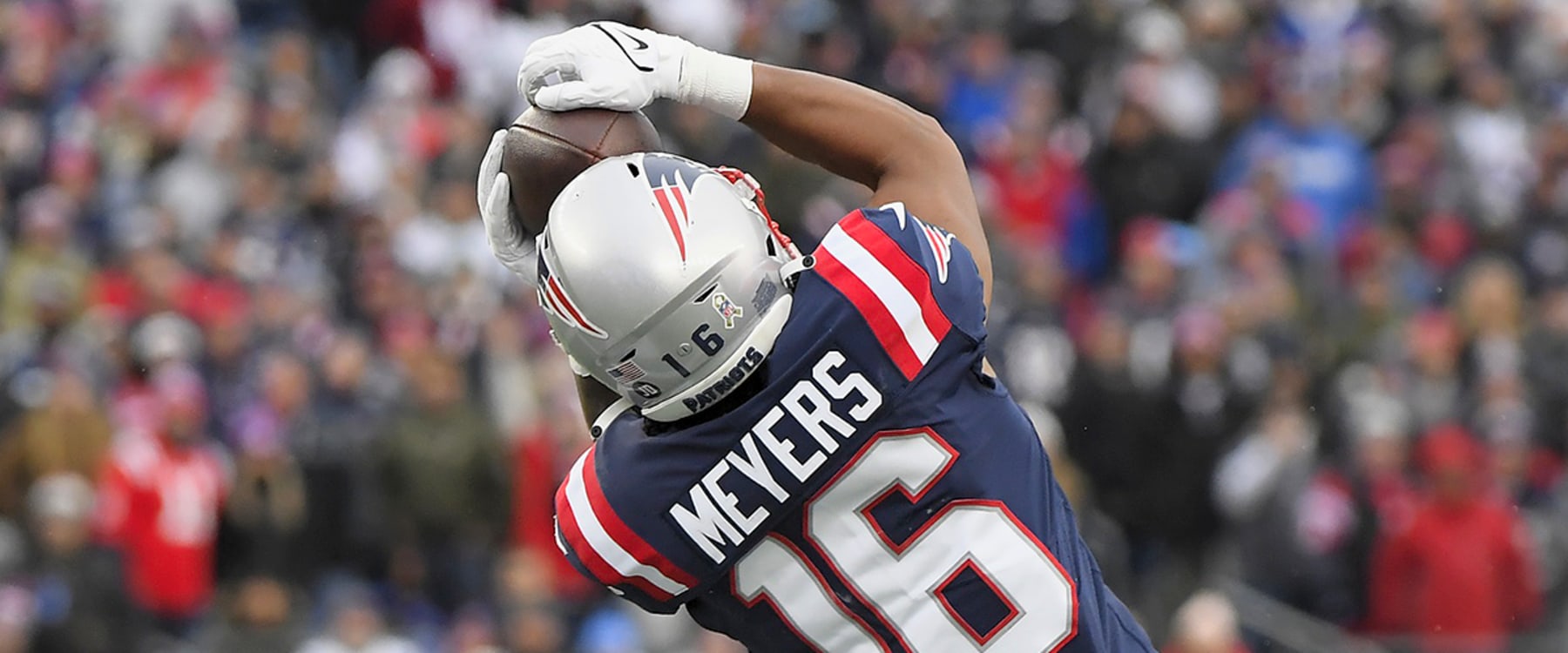 Patriots come to Jakobi Meyers's aid, but there is no defending