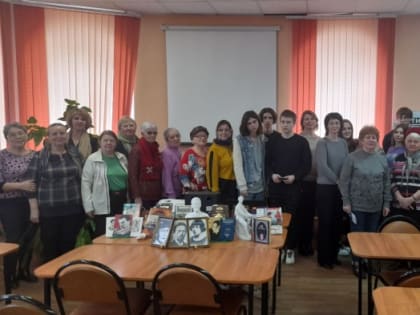 «Мы вместе!»: библиотеки Ельца ко дню воссоединения Крыма с Россией