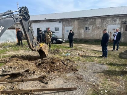 На Соборную площадь пришли археологи