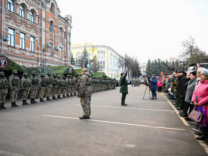 Леонид Слуцкий отправил добровольцев отряда «БАРС-Брянск» в места выполнения боевых задач