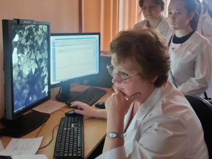 Экскурсии в поликлиники продолжаются