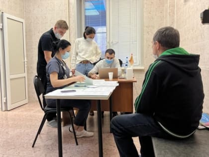 Специалисты Центра сердечно-сосудистой хирургии имени А.Н. Бакулева провели прием пациентов в Липецкой областной клинической больнице