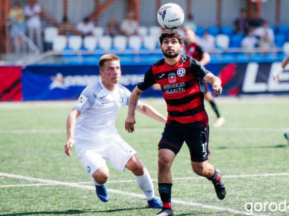 «Сборная Армении» продолжает делать погоду в липецком «Металлурге»