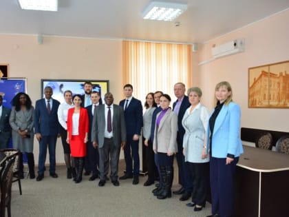 Елец интересует Уганду