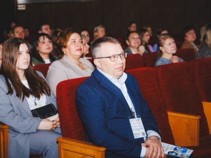 Липецкий областной клинический центр отметил 70-летие межрегиональной конференцией