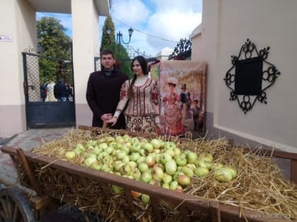 Фестиваль «Антоновские яблоки» в Ельце. Фоторепортаж