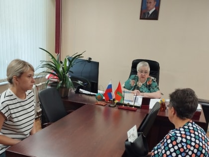 Прием граждан: Уполномоченный по правам человека ответил на обращения