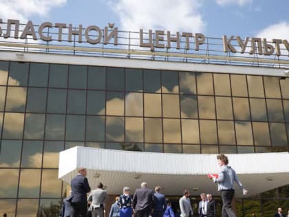 Сегодня в Липецке: 100 баллов на ЕГЭ, продавцам выйти из тени и как День России скажется на зарплате