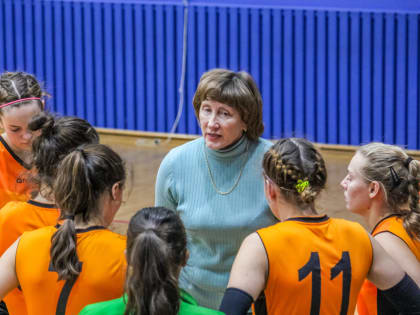 Пробиться в полуфинал «Липчанке» помогла победа над «Сахалином-2» (видео)