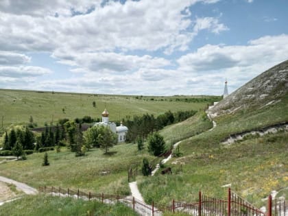 Паломническая поездка воскресной школы Вознесенского собора в Костомаровскую обитель