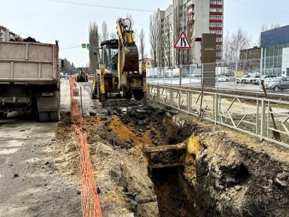 В Липецке продолжают устранять коммунальную аварию