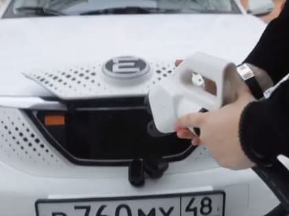В липецких таксопарках появились электромобили