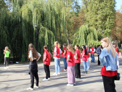 Жители Липецка прошли «10 000 шагов к жизни»