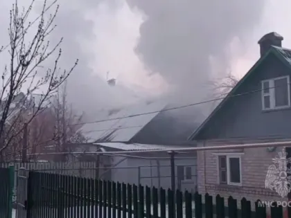 В пожаре на улице Макаренко в Липецке пострадал 74-летний мужчина