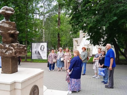 Активные ТОСы приняли участие в пешеходных экскурсиях по историческим местам Липецка