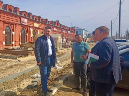 Проинспектировал благоустройство