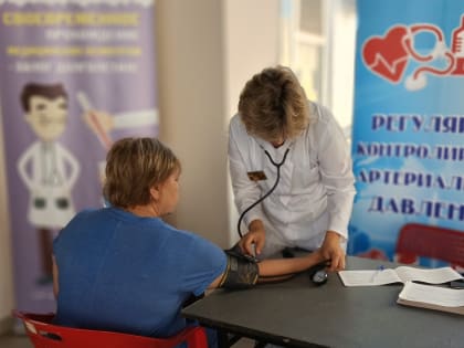 Липецкие врачи напомнили о важности контроля за своим весом