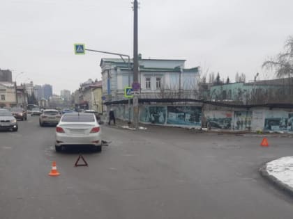 На октябрьской столкнулись «Хендай» и «Опель»: пострадала 21-летняя девушка