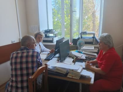 Жители Лев-Толстовского района встретили «Здоровое долголетие»