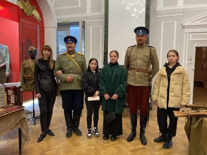 Своих не бросаем: студенты и педагоги ГАПОУ ЕМК им.К.С.Константиновой на военно-патриотическом фестивале
