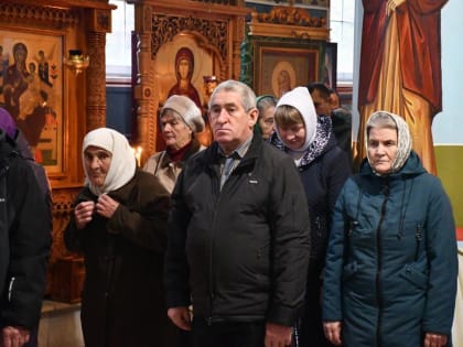 Божественная литургия во Владимирском храме села Измалково