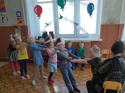 Игровое занятие "Путешествие по сказкам"