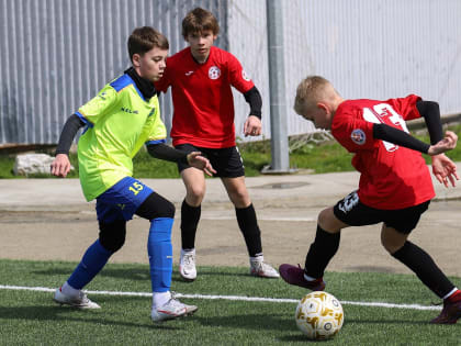 «Металлург» и «Факел» разъехались, не выяснив отношений