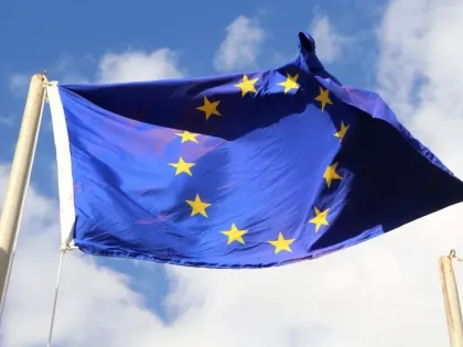 Евросоюз может включить 50 товарных кодов в 16-й пакет санкций против России