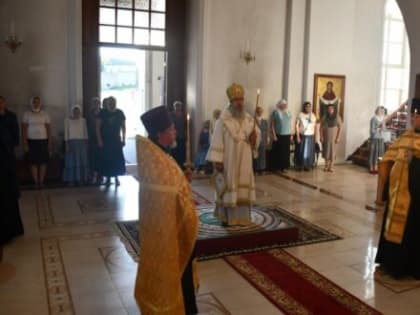 Епископ Максим посетил Сезеновский монастырь