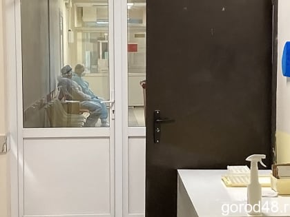 В областной жесткой больнице — уже 95 детей с ковидом, пневмониями и ОРВИ