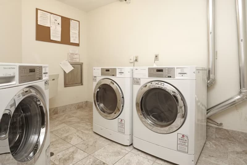 Laundry Center