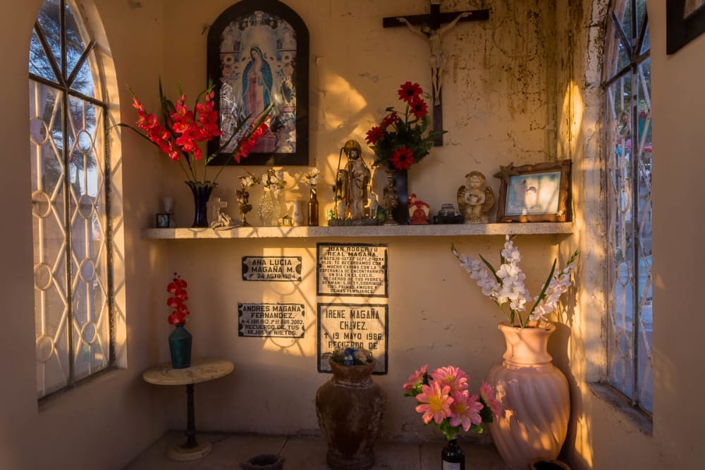 Inside a mausoleum in Panteón Guadalajara, Jalisco.