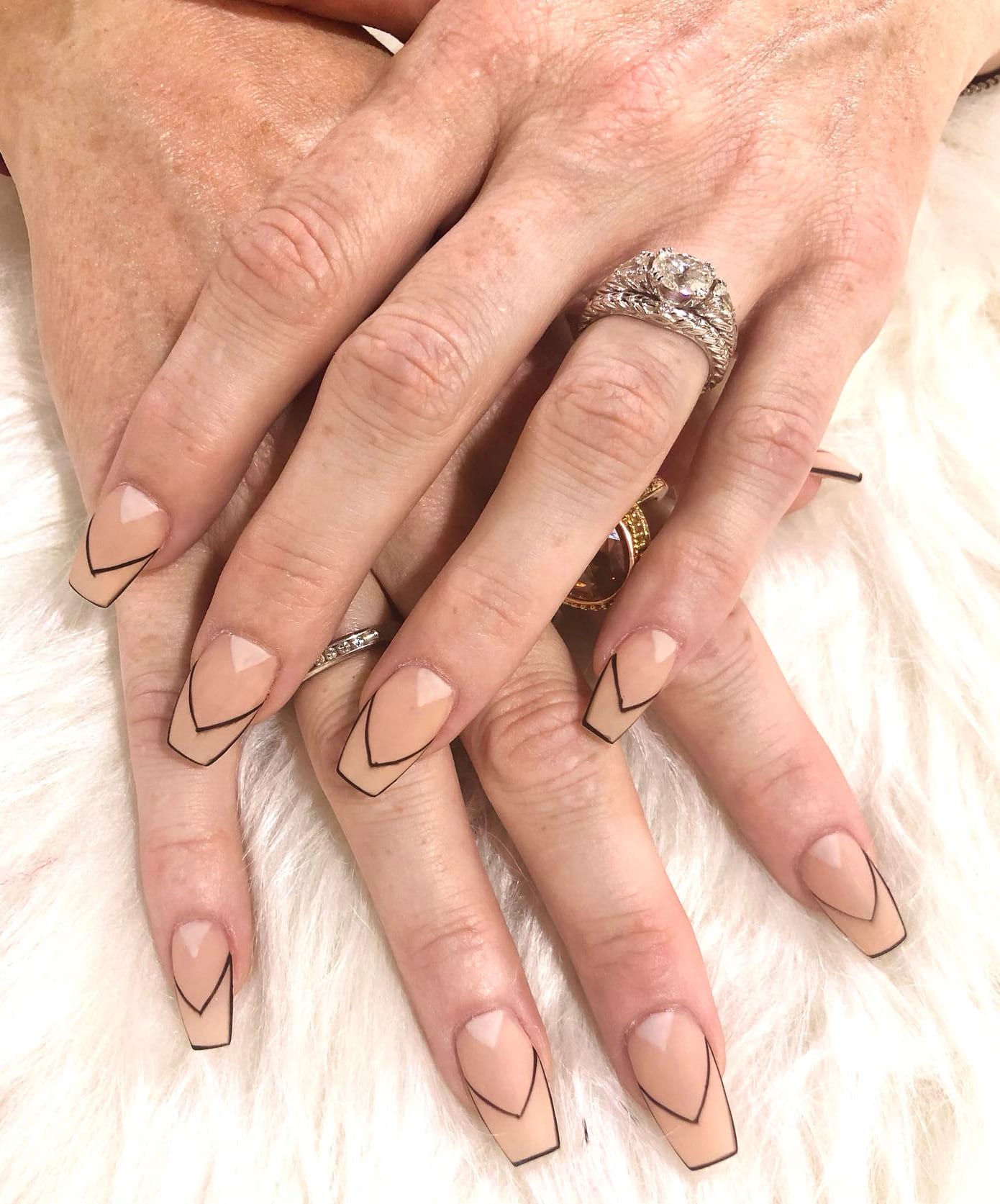 Sky Nails & Spa