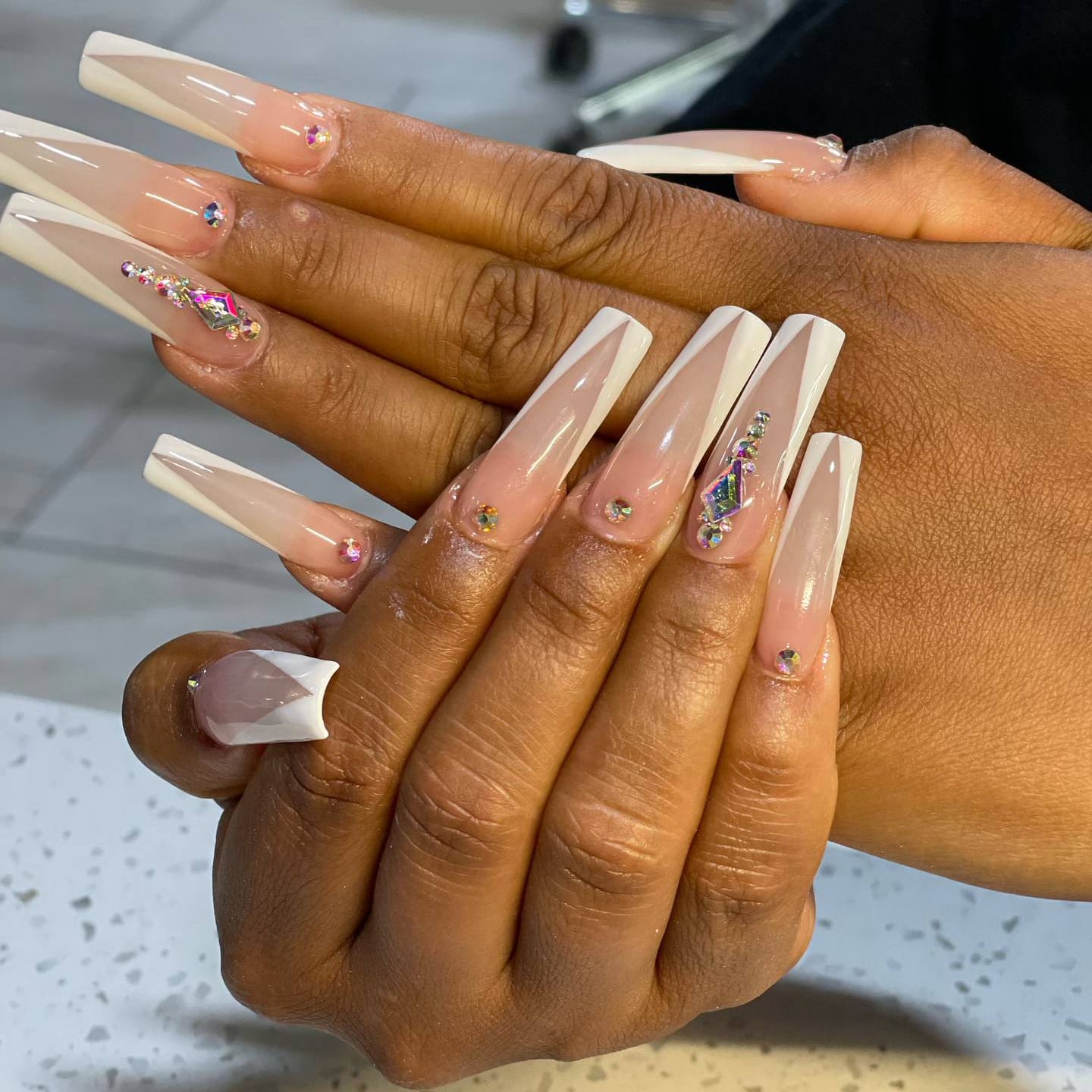 Sky Nails & Spa