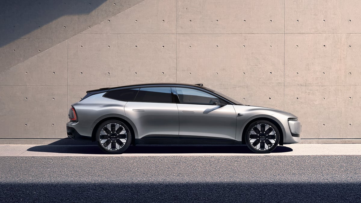 AUDI E5 Sportback powertrain — engine, battery, or hybrid system