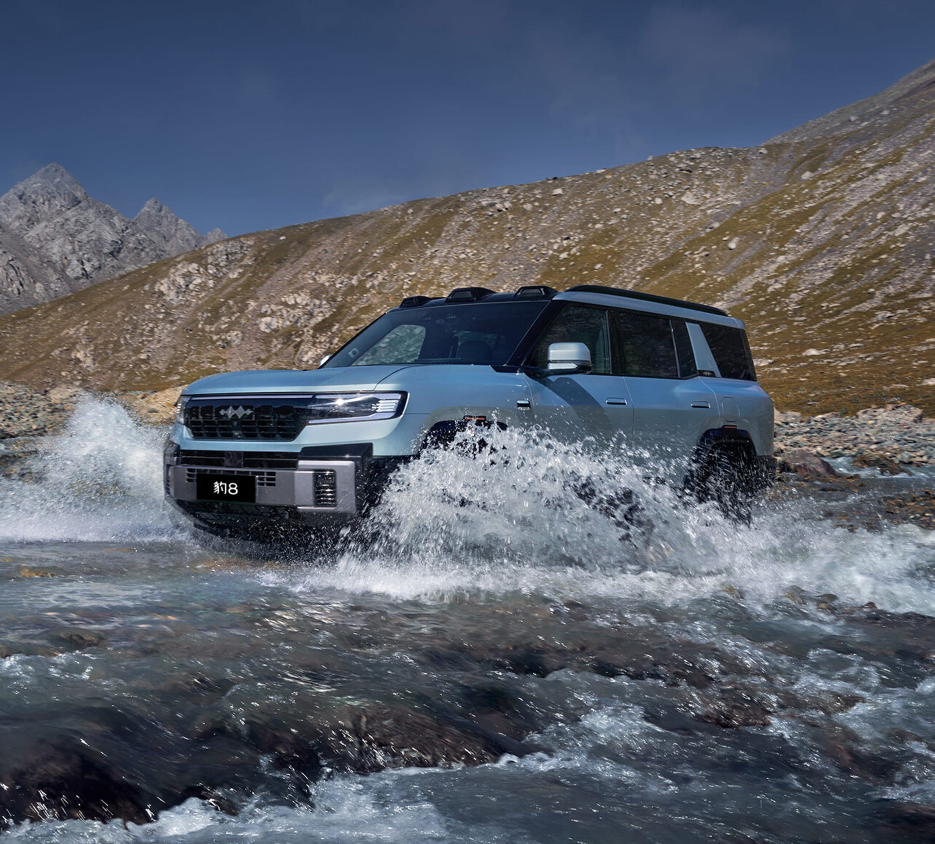 FANG CHENG BAO LEOPARD 8 — exterior hero shot for export from China
