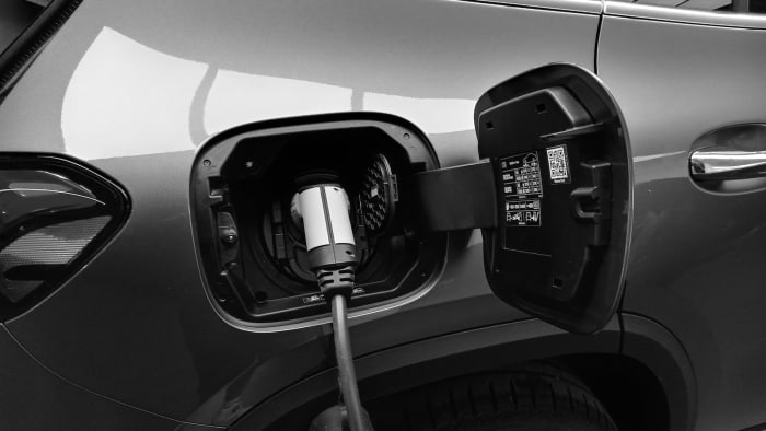 Importing Guide: How to Charge Chinese EVs (GB/T) in Your Country?