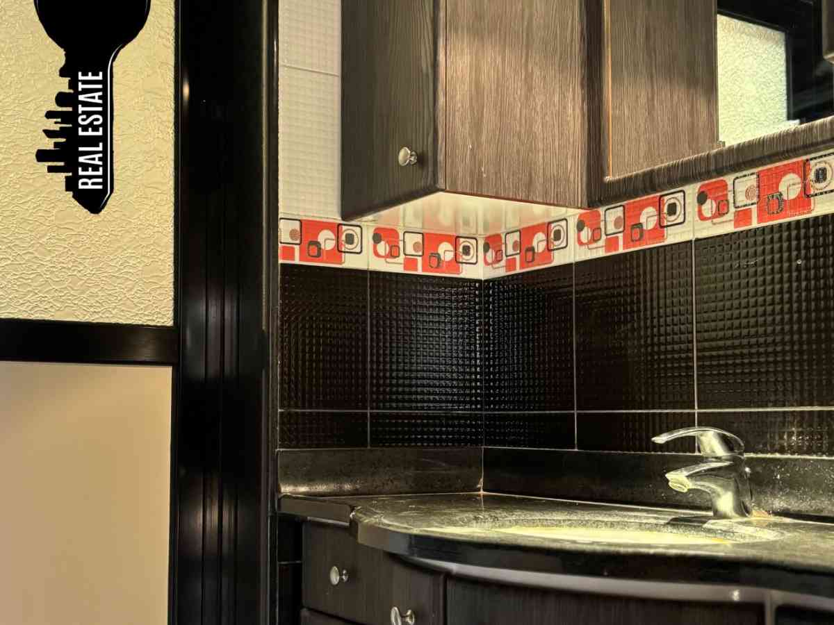 شقة 2 غرف 1 صالات 170م² طابق 3 للبيع