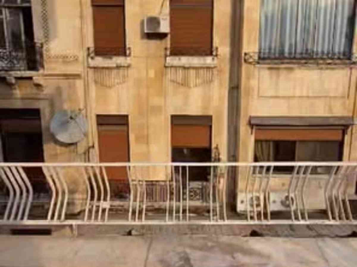 شقة 1 غرف 1 صالات 80م² طابق 2 للبيع