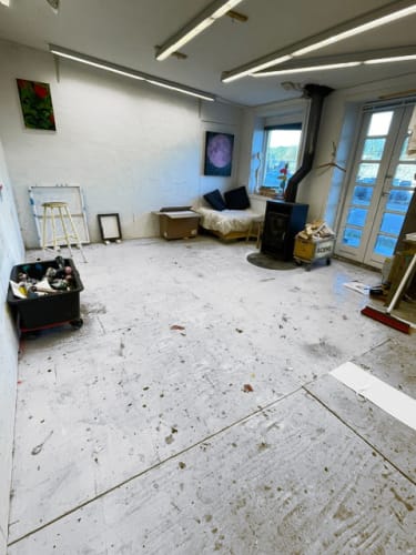 SUBLET ART STUDIO