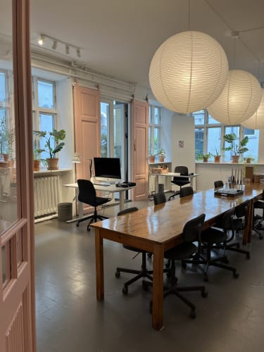 Grafisk designer / kreativ sjæl søges til tegnestuefælleskab ved Torvehallerne!