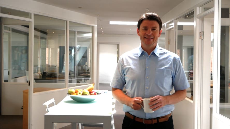 Er du vores nye bofælle med kompetencer, der kompletterer det, som vi kan, så se her