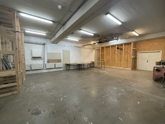 Studio space for rent